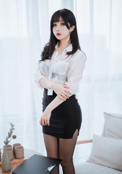 韩国美女跳舞的视频_4K最新电影在线观看